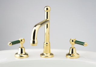 Photo_ RL4555 in Antique Brass (AB) finish and with Heritage Green Lever Inserts Upgrade (LCNS)